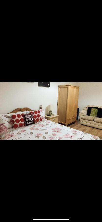 Heart Of Aberdeen City Centre 3 Bedrooms Apartment المظهر الخارجي الصورة